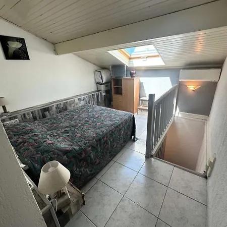 Marines D'aryana - Joli T3 Au Calme A Proximite De La Dans La Marines D'aryana Mae-9803 Apartment Curet