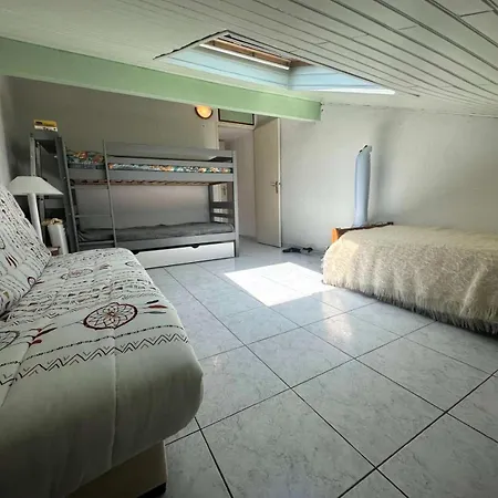 Marines D'aryana - Joli T3 Au Calme A Proximite De La Dans La Marines D'aryana Mae-9803 Apartment *